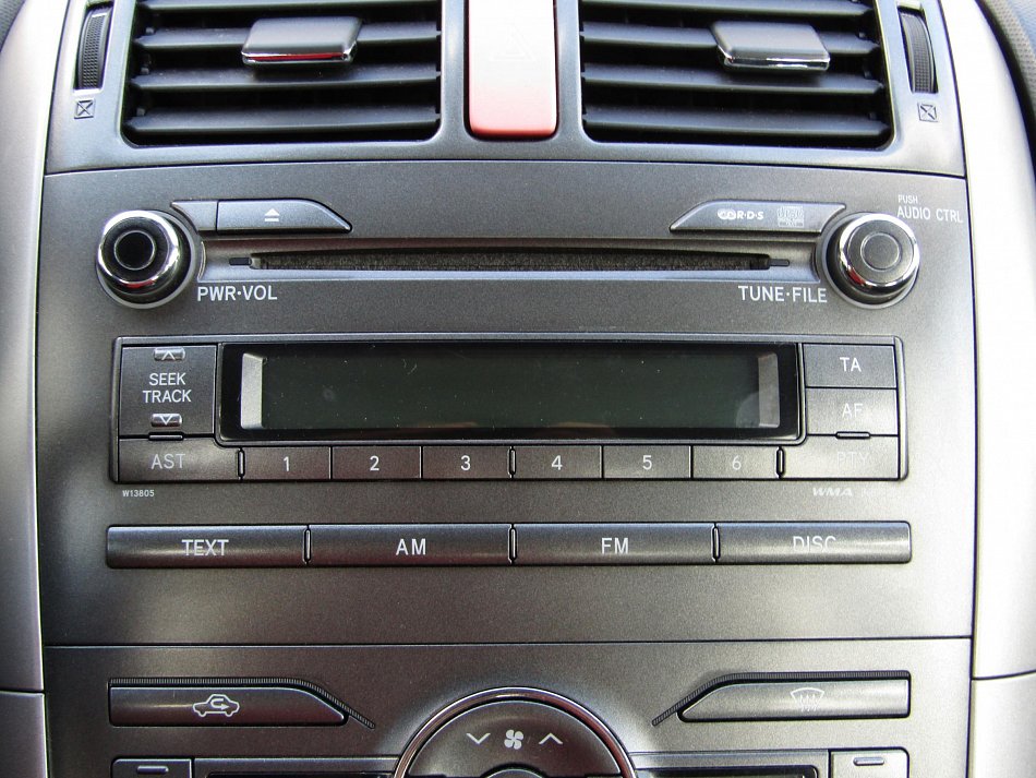 Toyota Auris 1.6 i-VTEC 