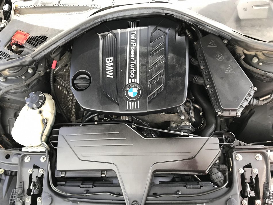 BMW Řada 3 2.0 D  X-drive