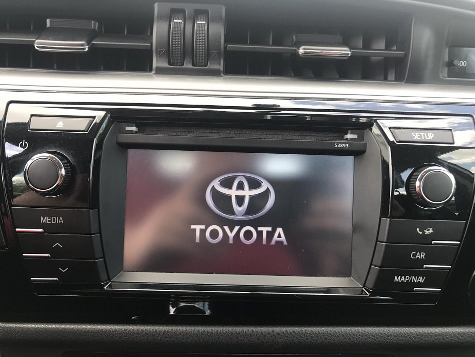 Toyota Corolla 1.6 VVT-i 