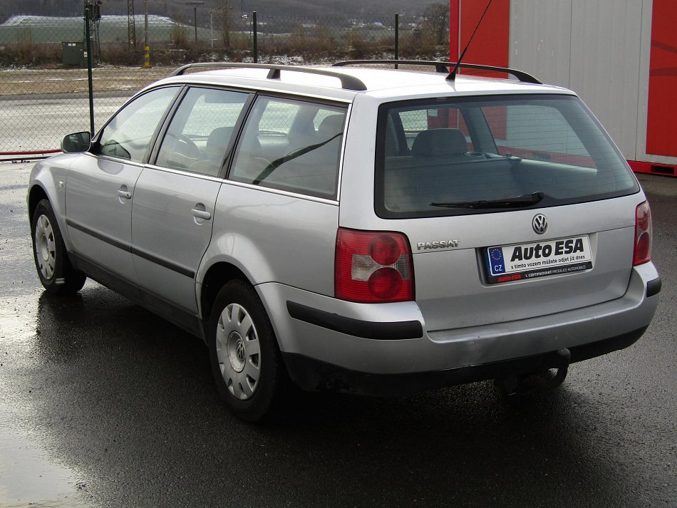 Volkswagen Passat 1.6 i 