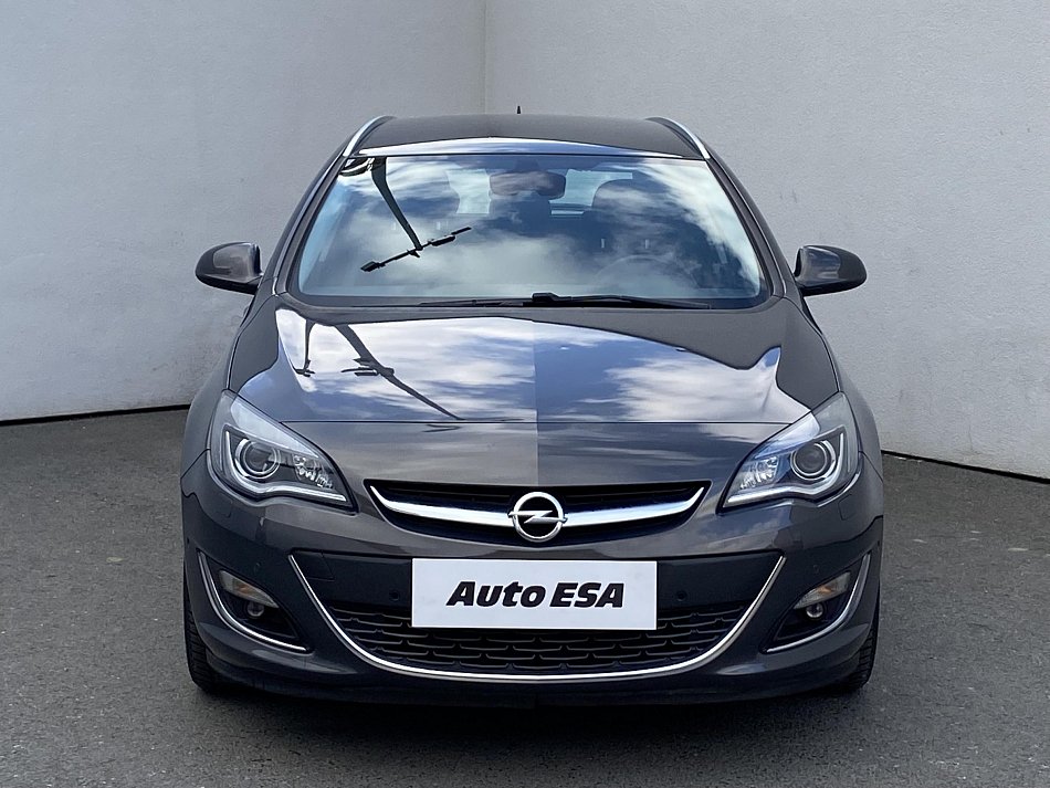 Opel Astra 1.6 CDTi Exklusiv