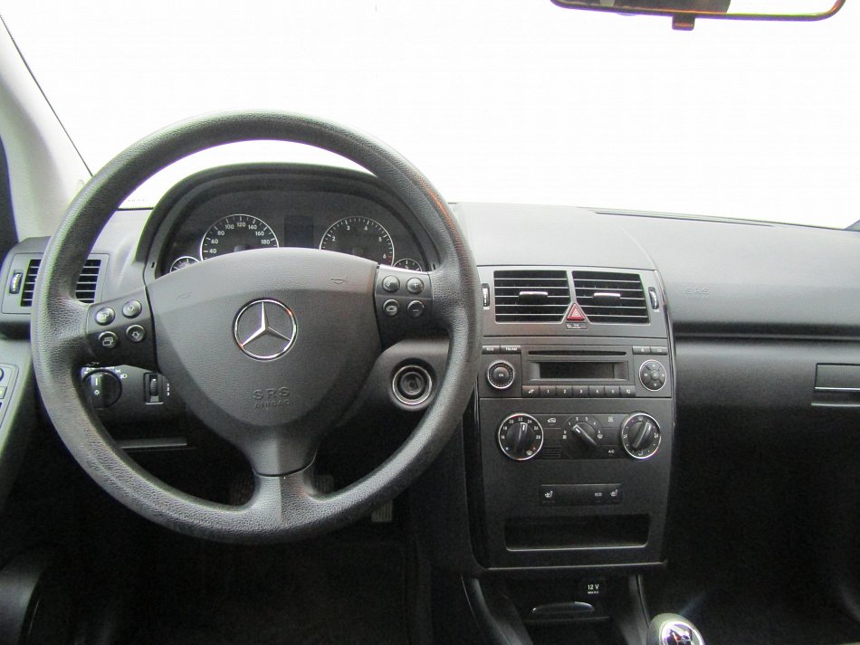 Mercedes-Benz Třída A 1.5i  A160