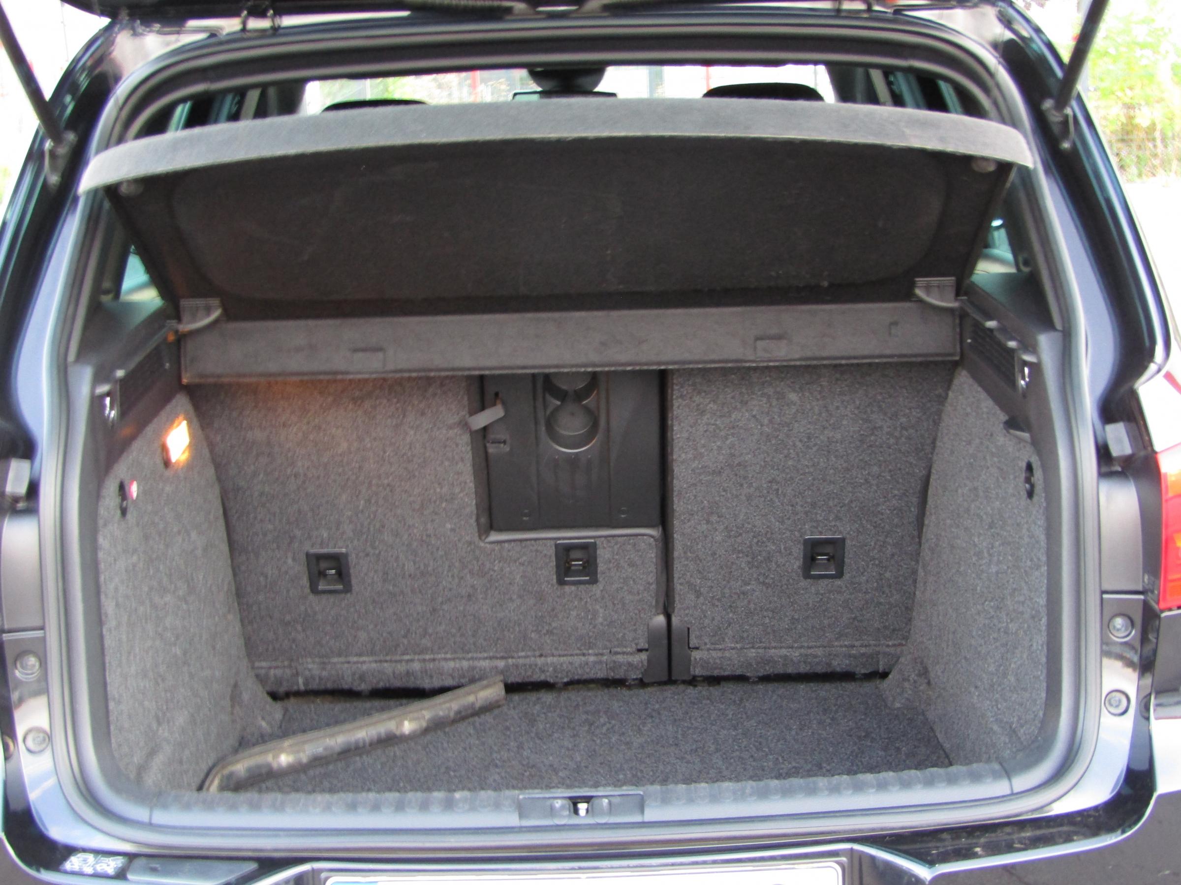 Volkswagen Tiguan, 2014 - pohled č. 7