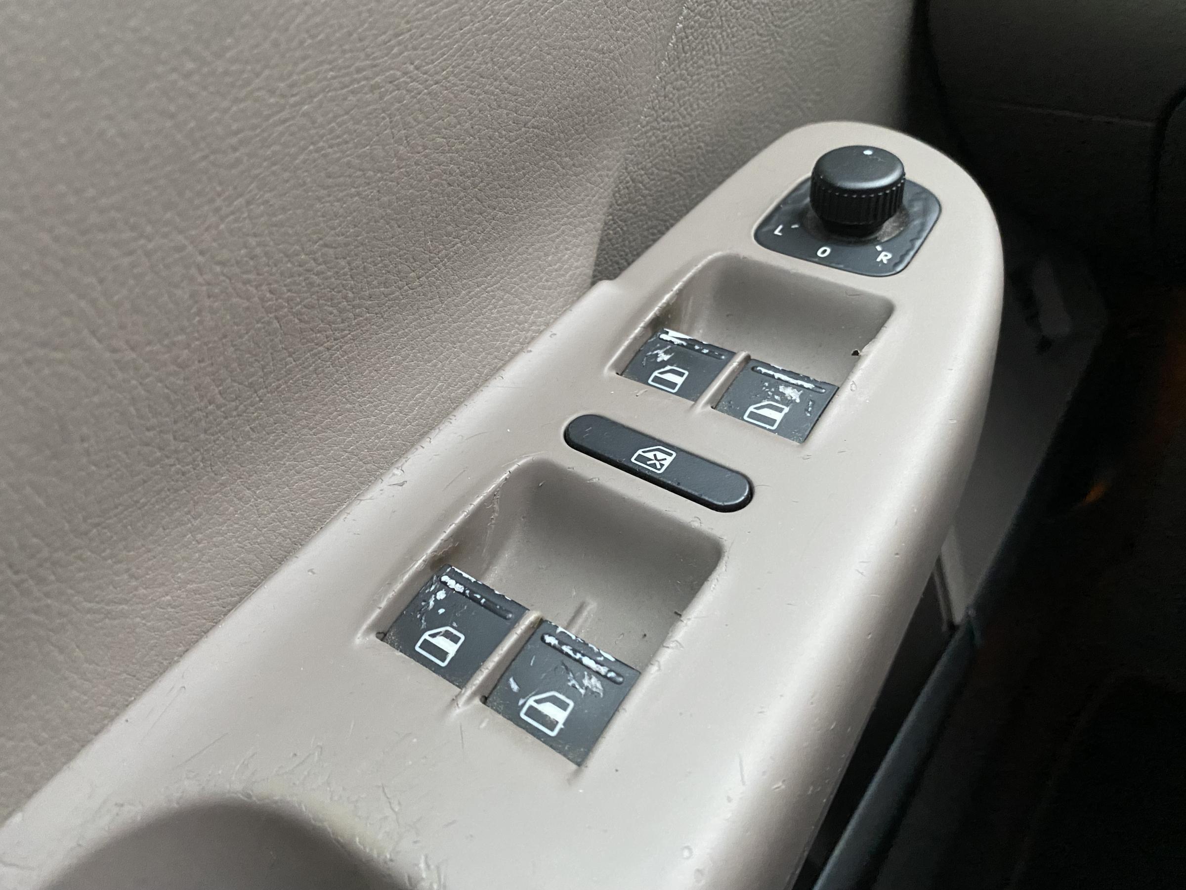 Volkswagen Passat, 2006 - pohled č. 11