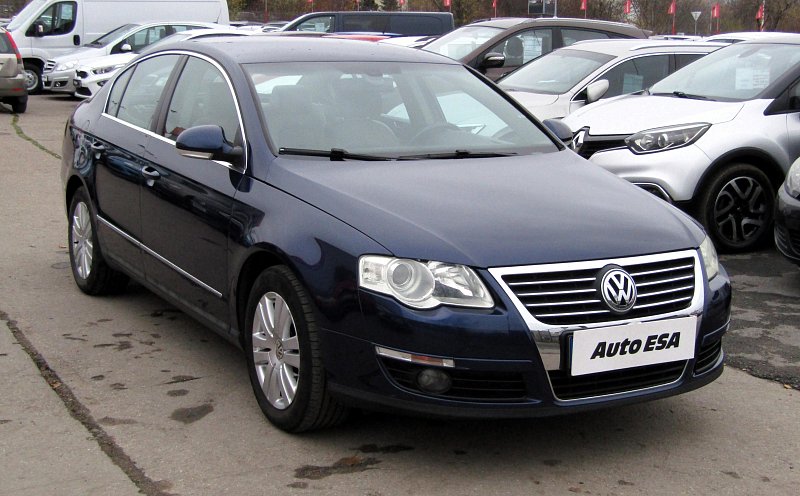 Volkswagen Passat 2.0 FSi 