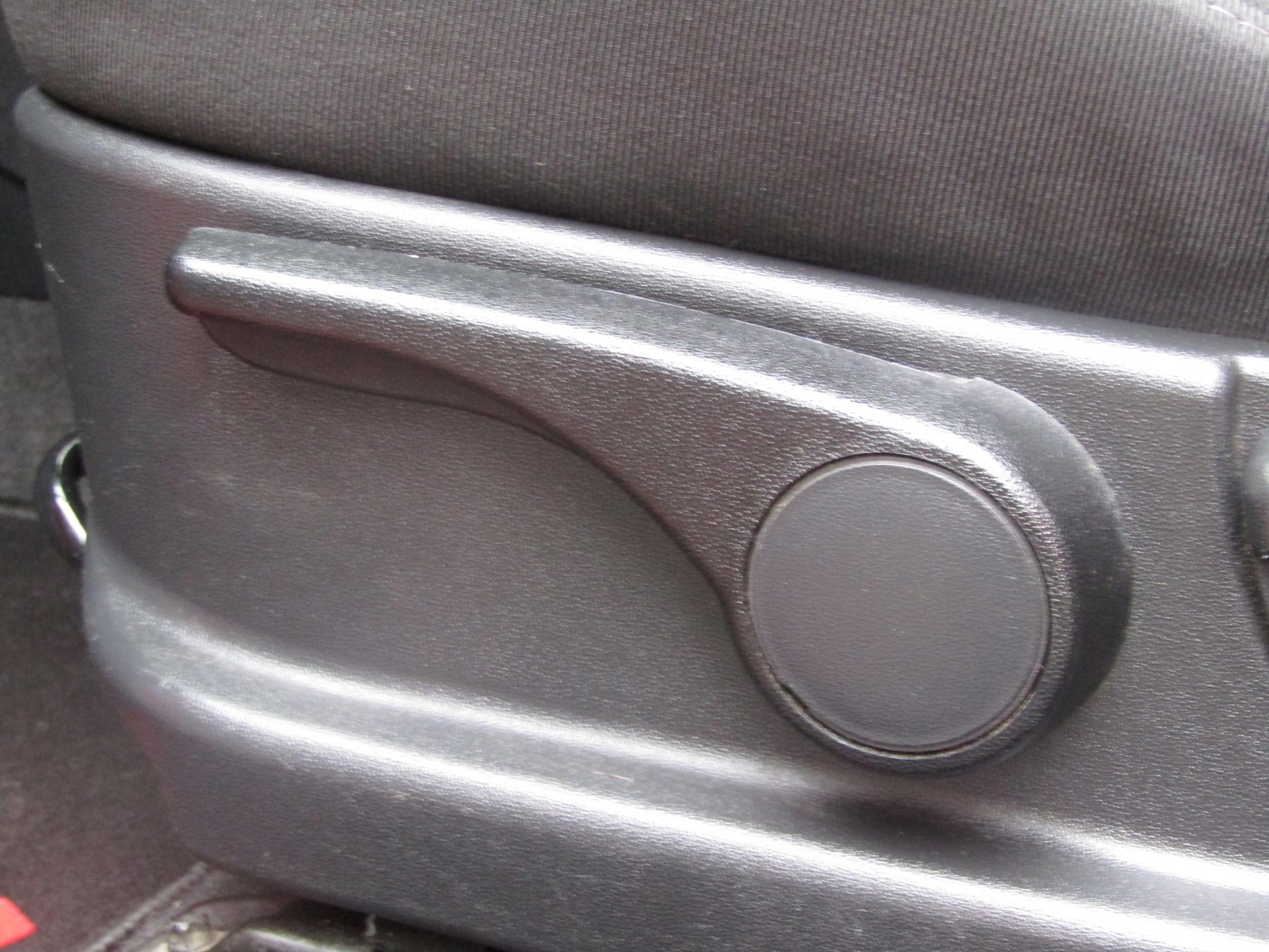 Hyundai i20, 2013 - pohled č. 11