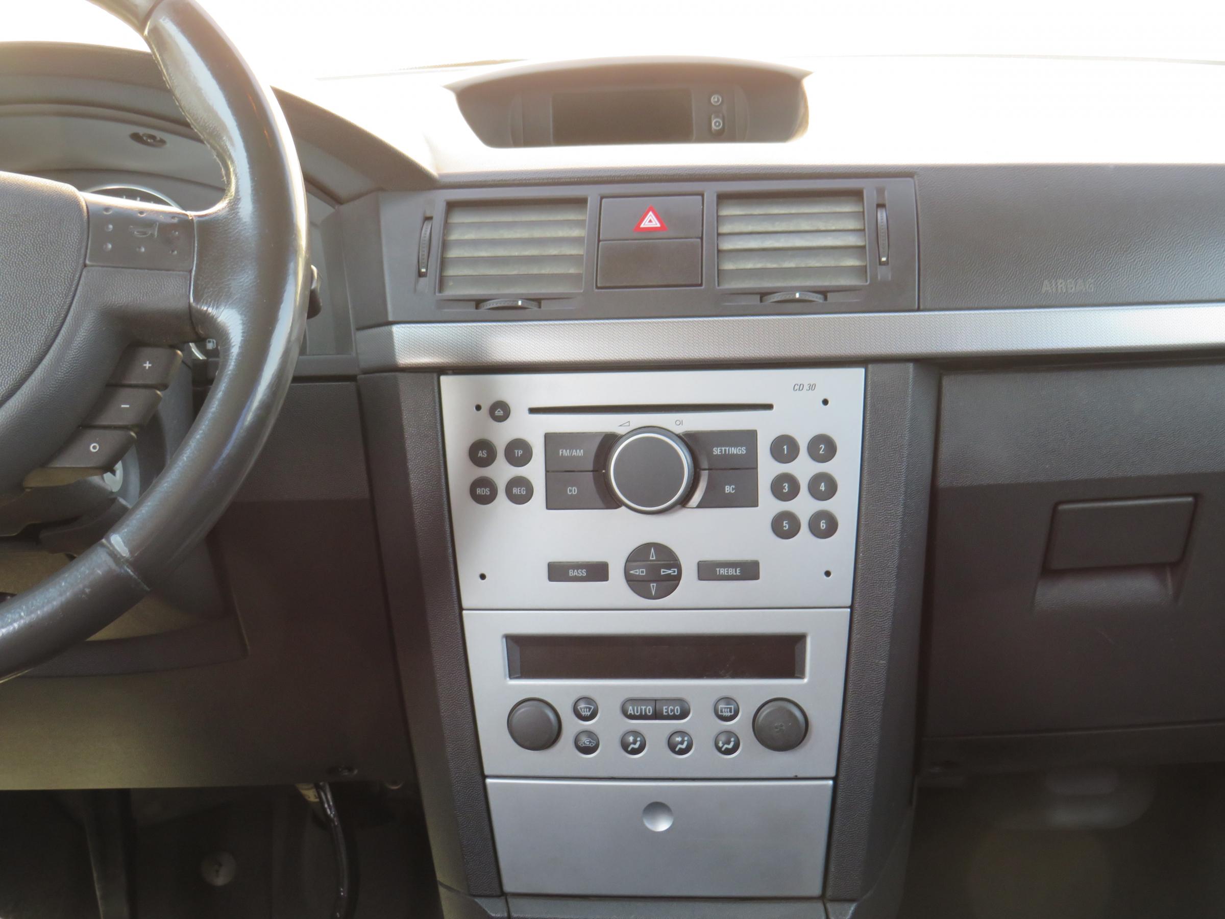 Opel Meriva, 2005 - pohled č. 9