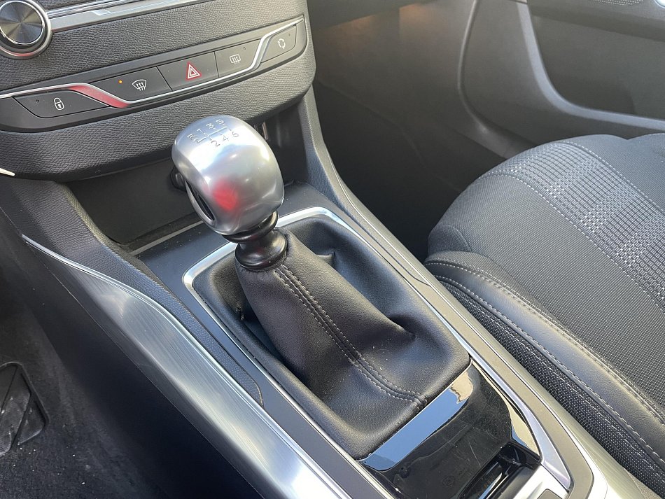 Peugeot 308 1.2PT Allure