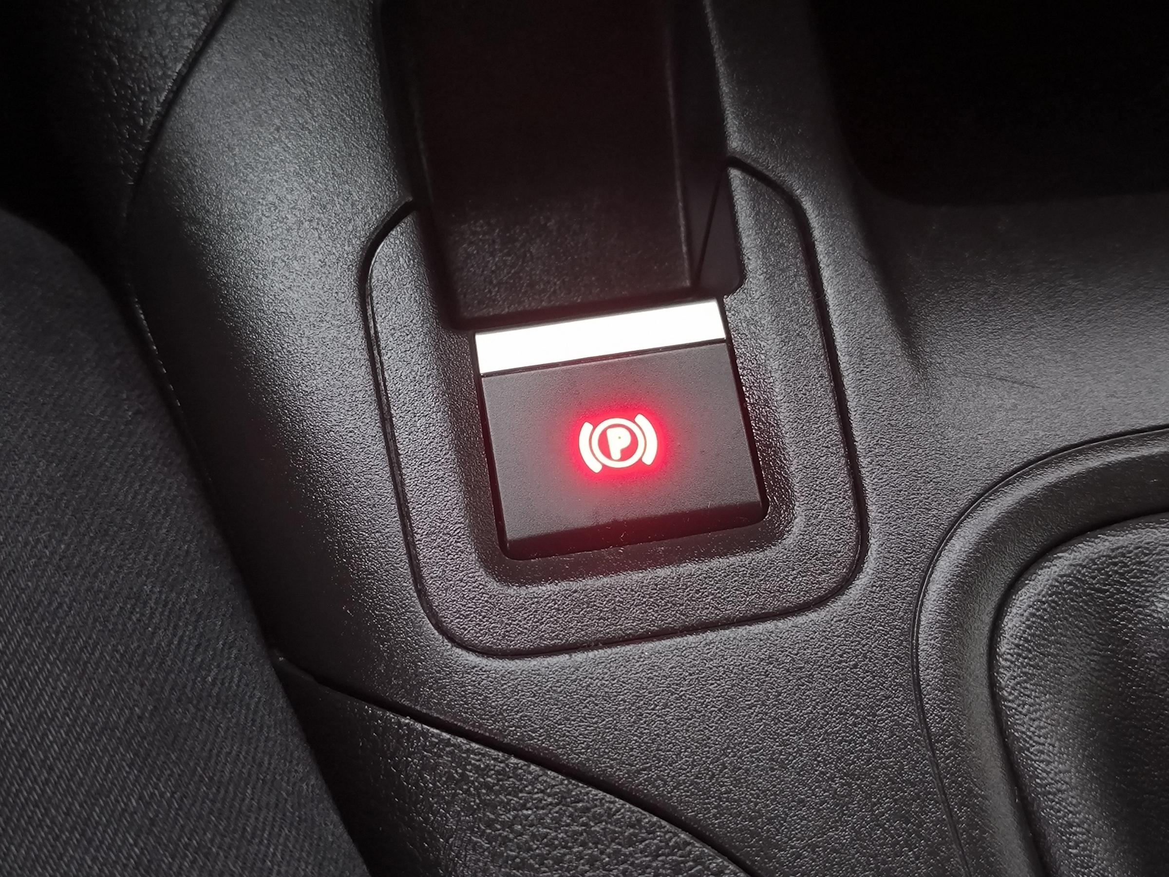 Peugeot Partner, 2021 - pohled č. 16