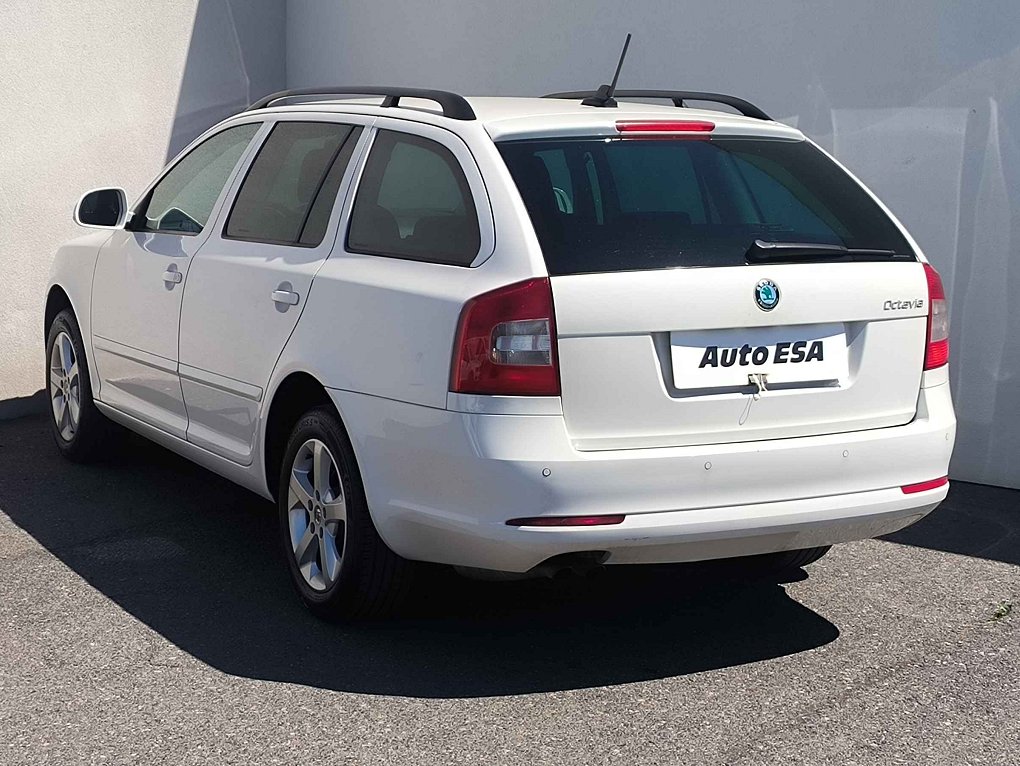 Škoda Octavia II 2.0TDi Elegance 4x4