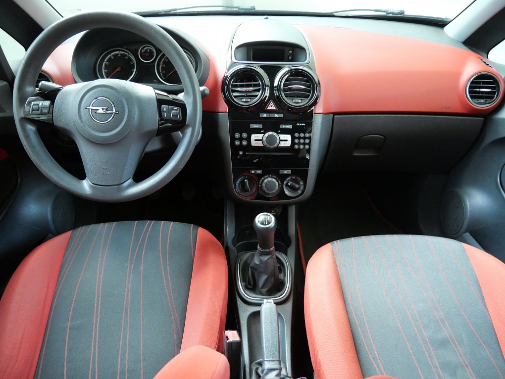 Opel Corsa 1.2i 