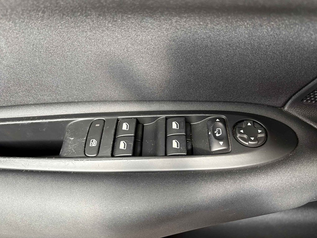 Citroën C4 1.6i 