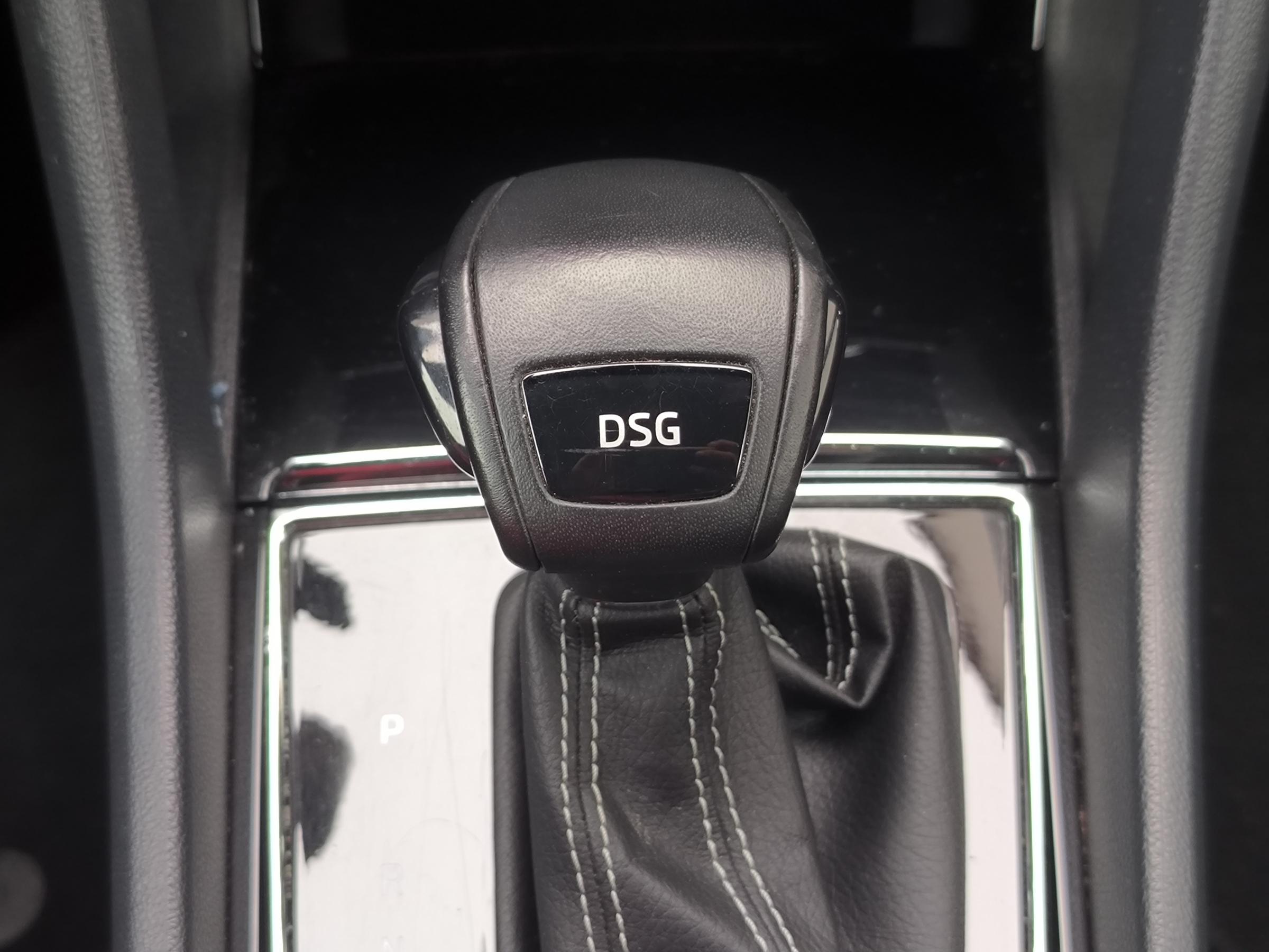 Škoda Karoq, 2019 - pohled č. 19