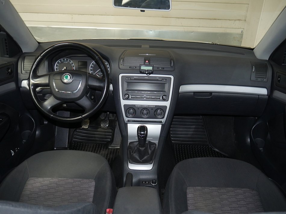 Škoda Octavia II 1.6 TDI 