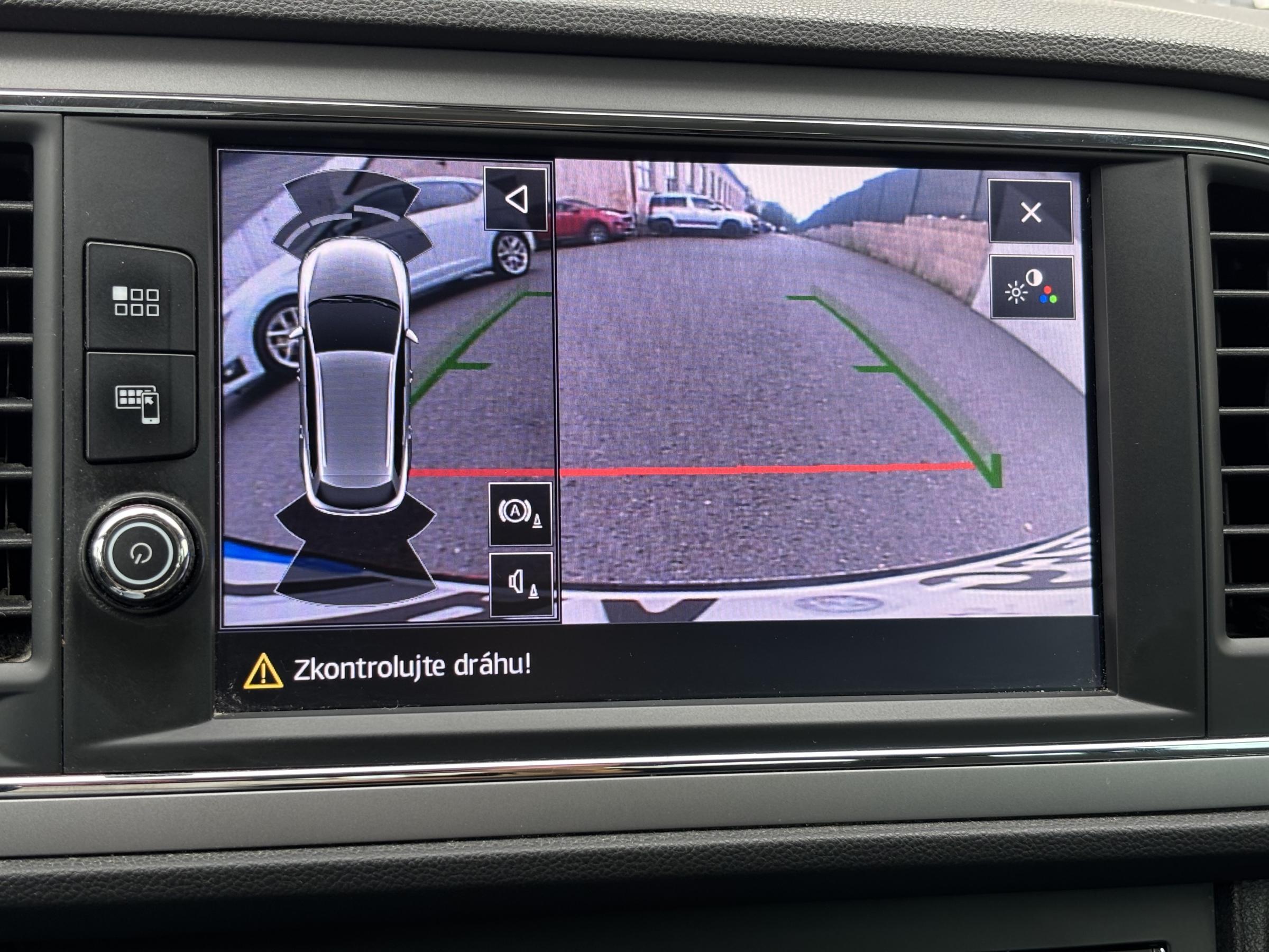 Seat Leon, 2019 - pohled č. 15