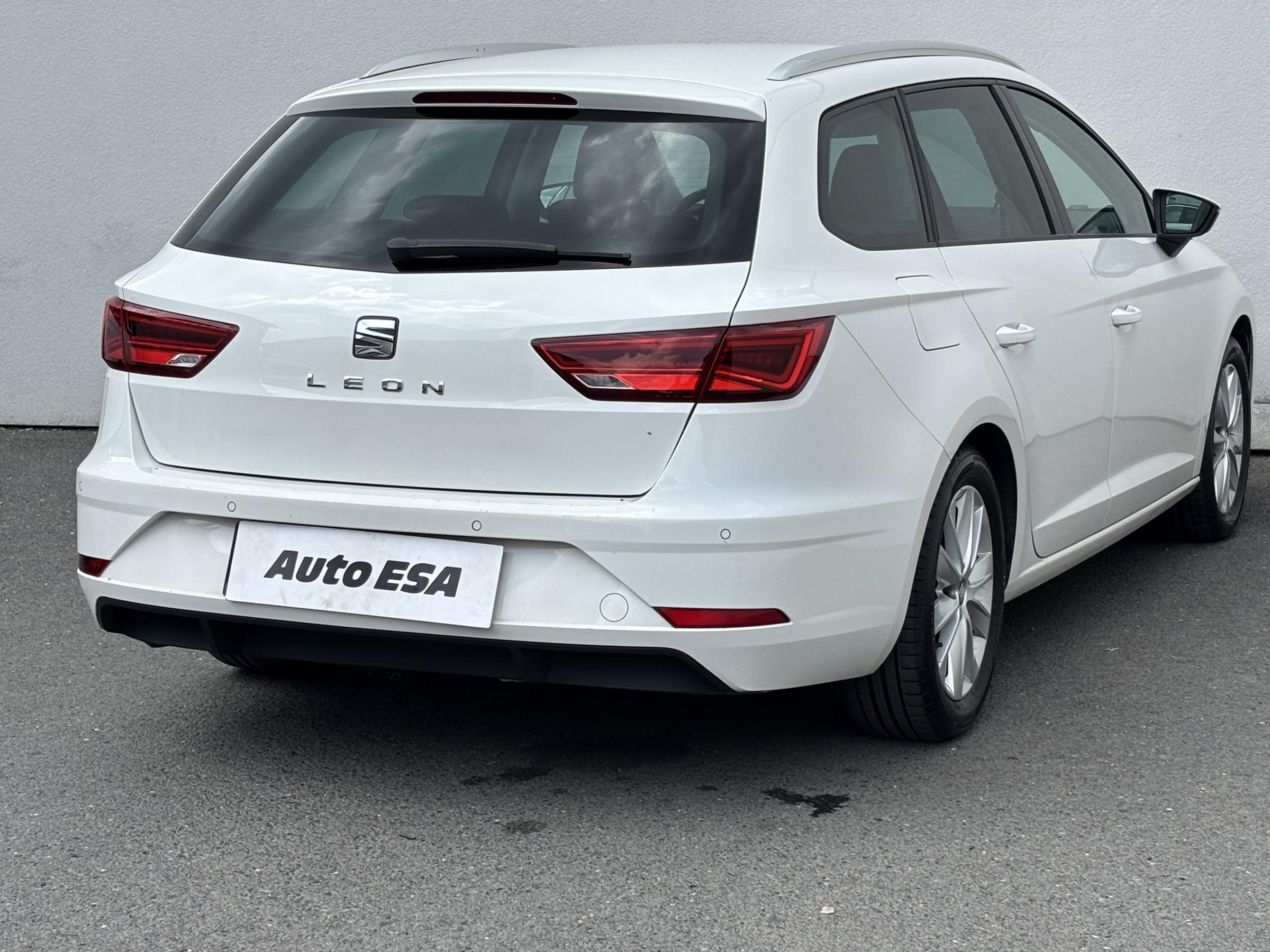 Seat Leon, 2019 - pohled č. 4