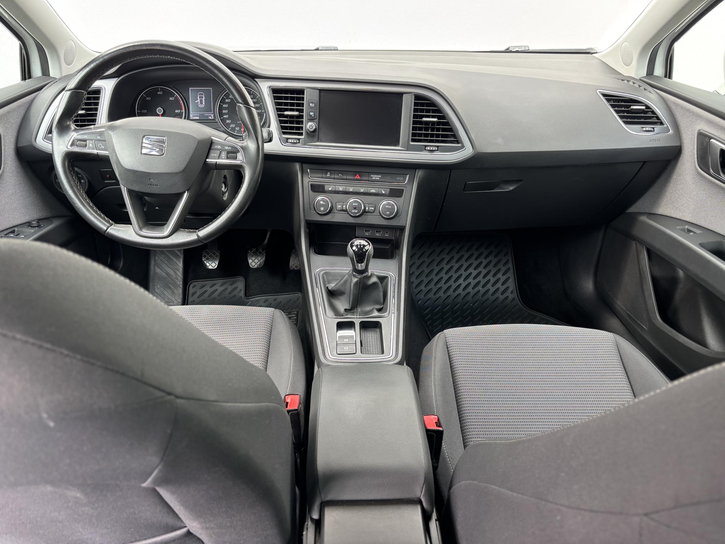 Seat Leon, 2019 - pohled č. 8