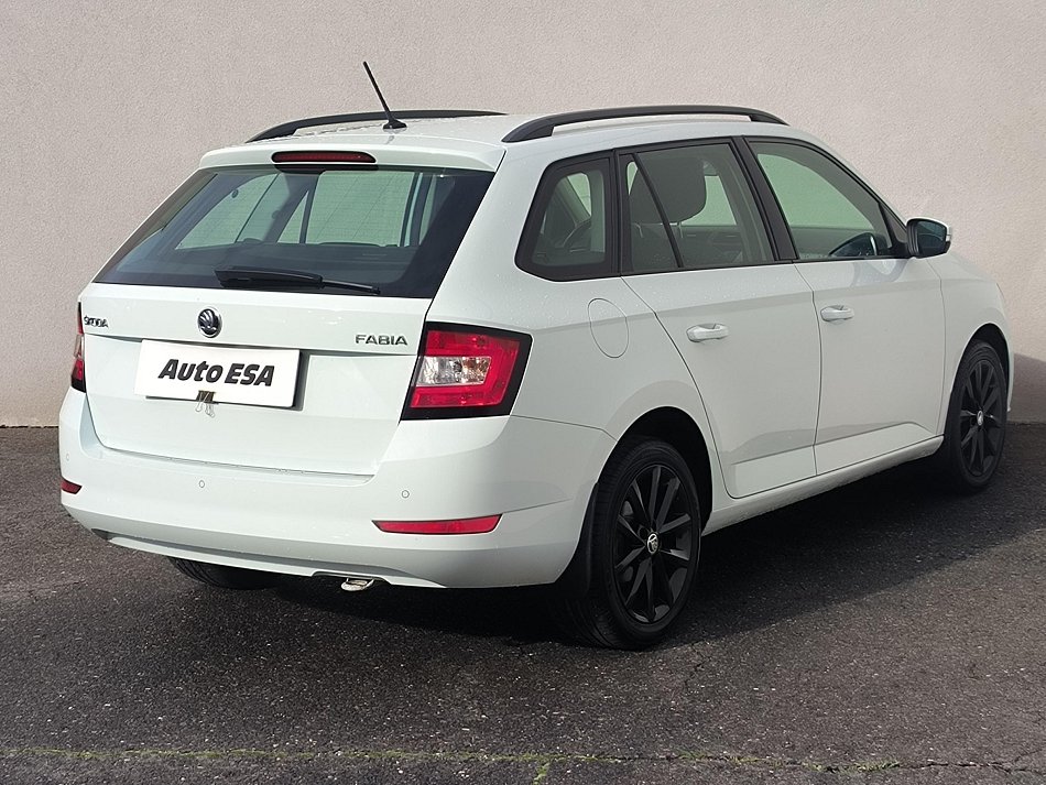 Škoda Fabia III 1.0 TSi Ambition