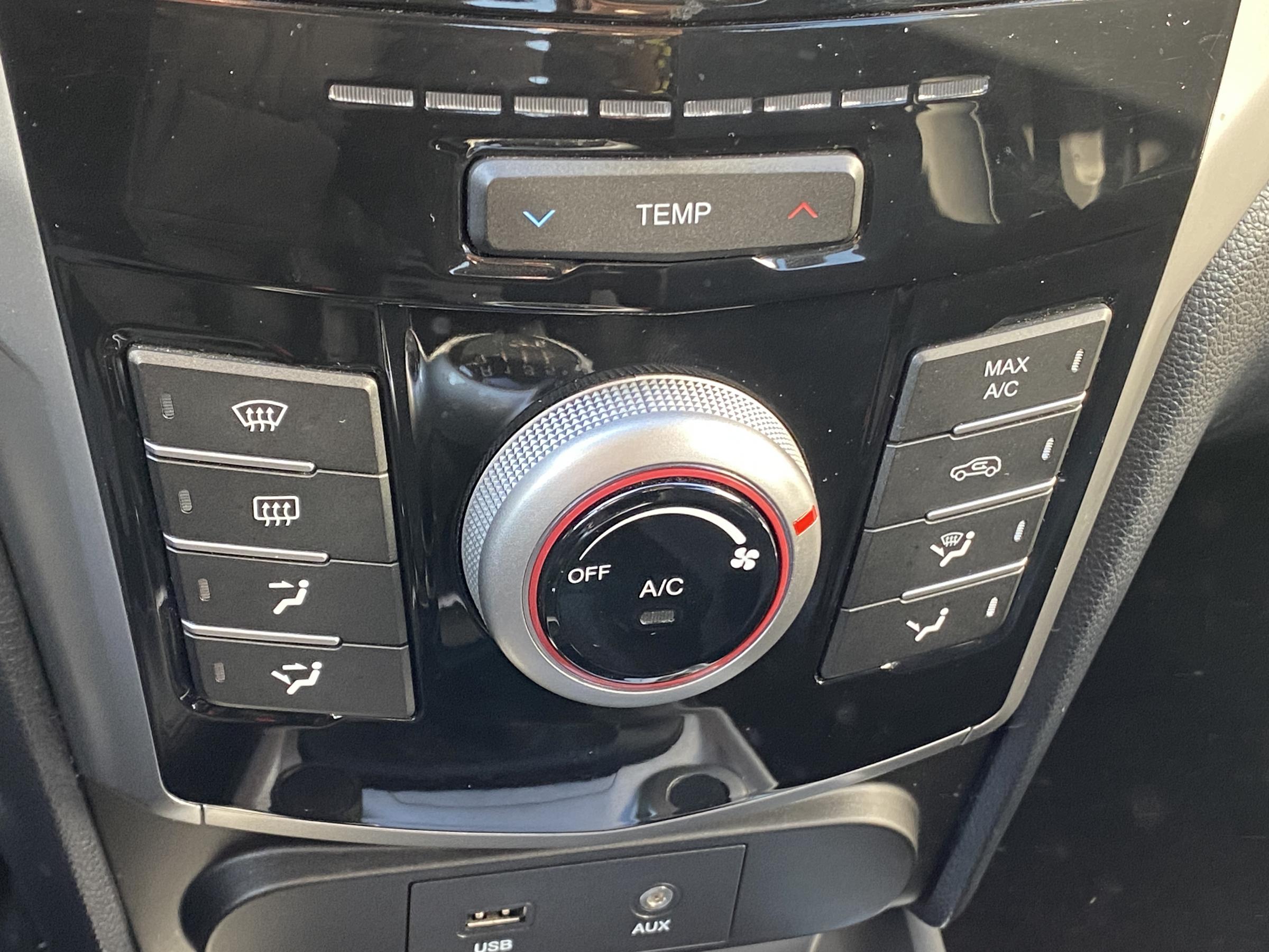 SsangYong Tivoli, 2018 - pohled č. 15