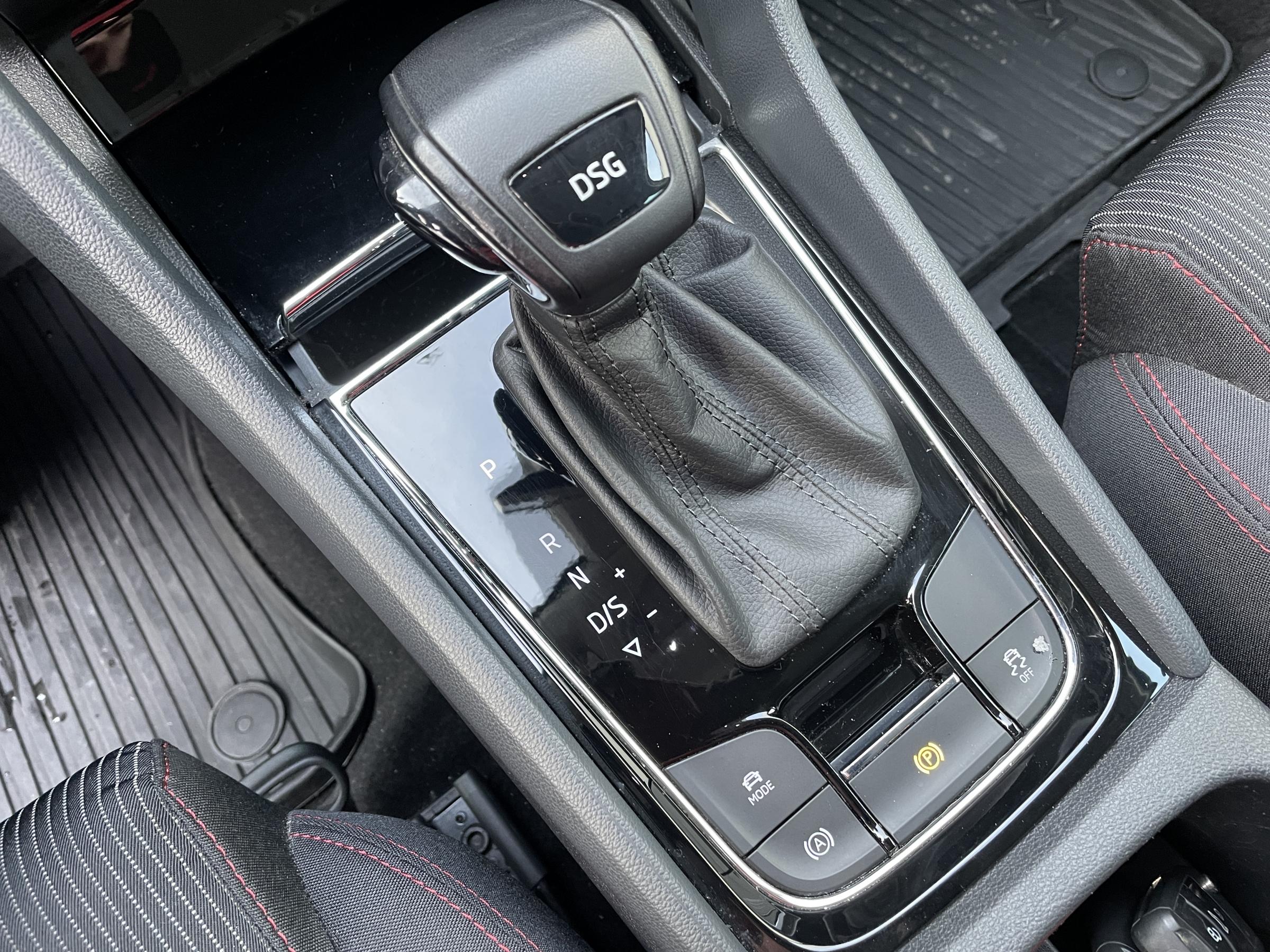 Škoda Karoq, 2019 - pohled č. 18