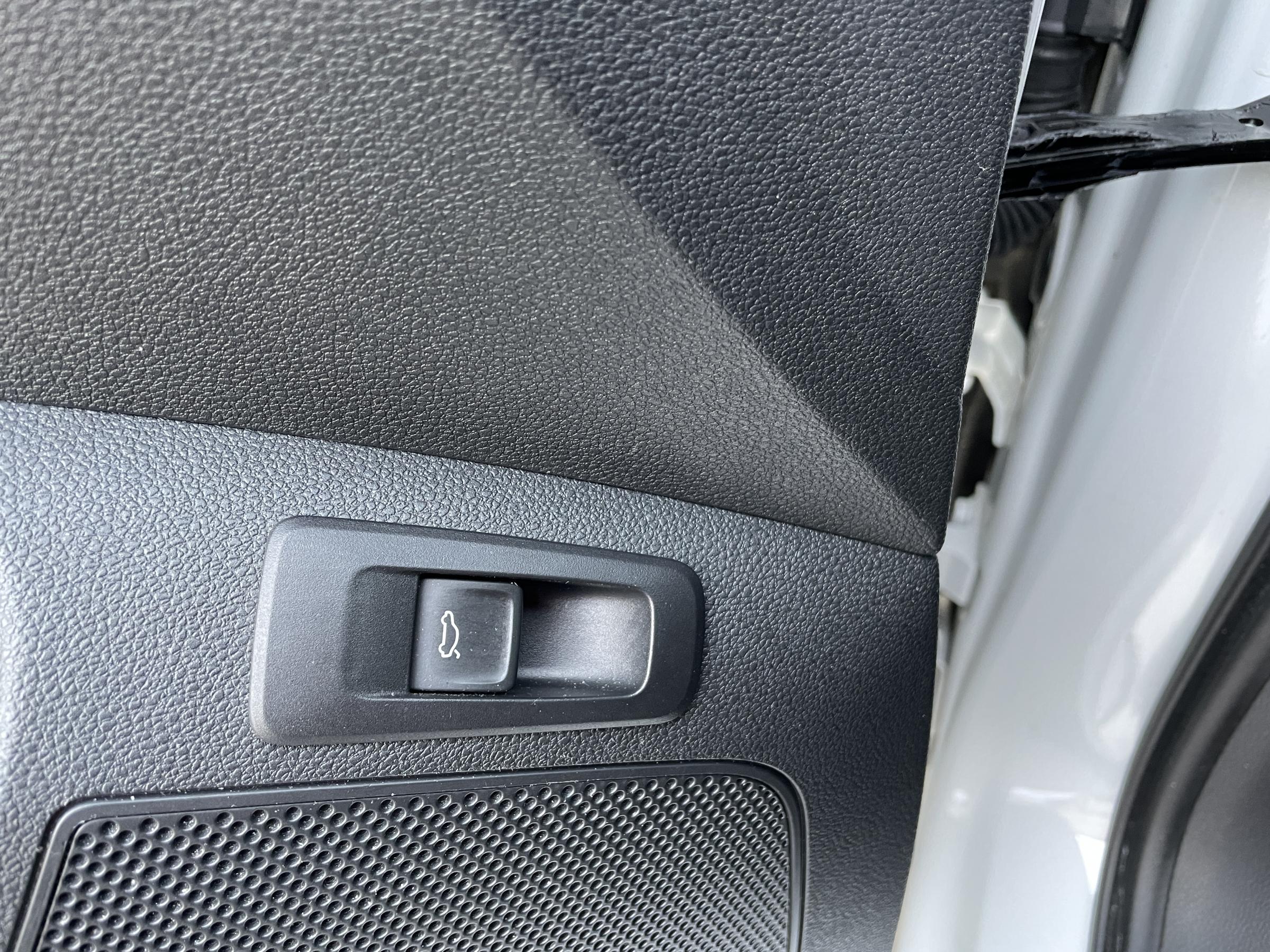 Škoda Karoq, 2019 - pohled č. 20