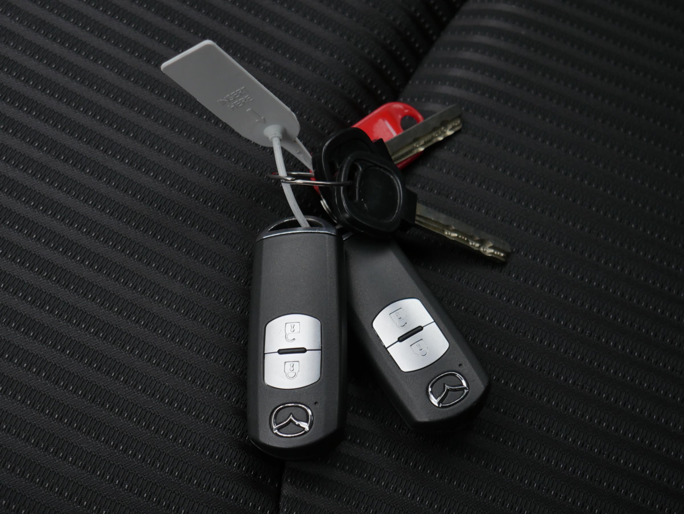 Mazda 3, 2014 - pohled č. 19