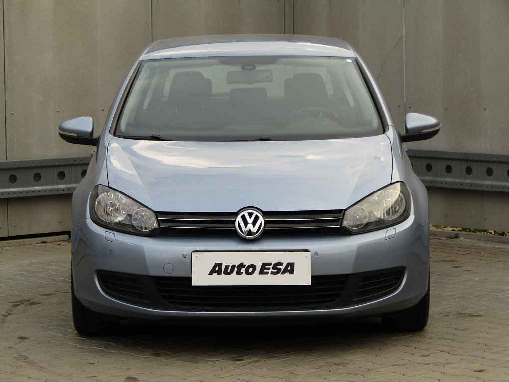 Volkswagen Golf 2.0 TDi 
