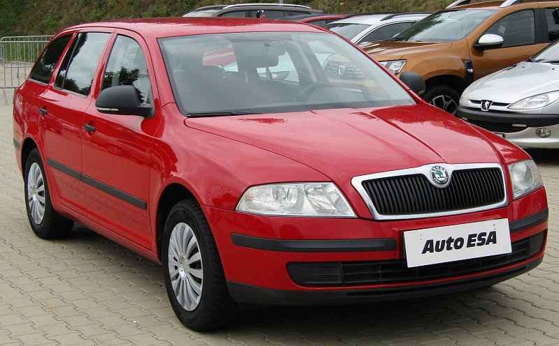 Škoda Octavia II 1.6MPi Tour