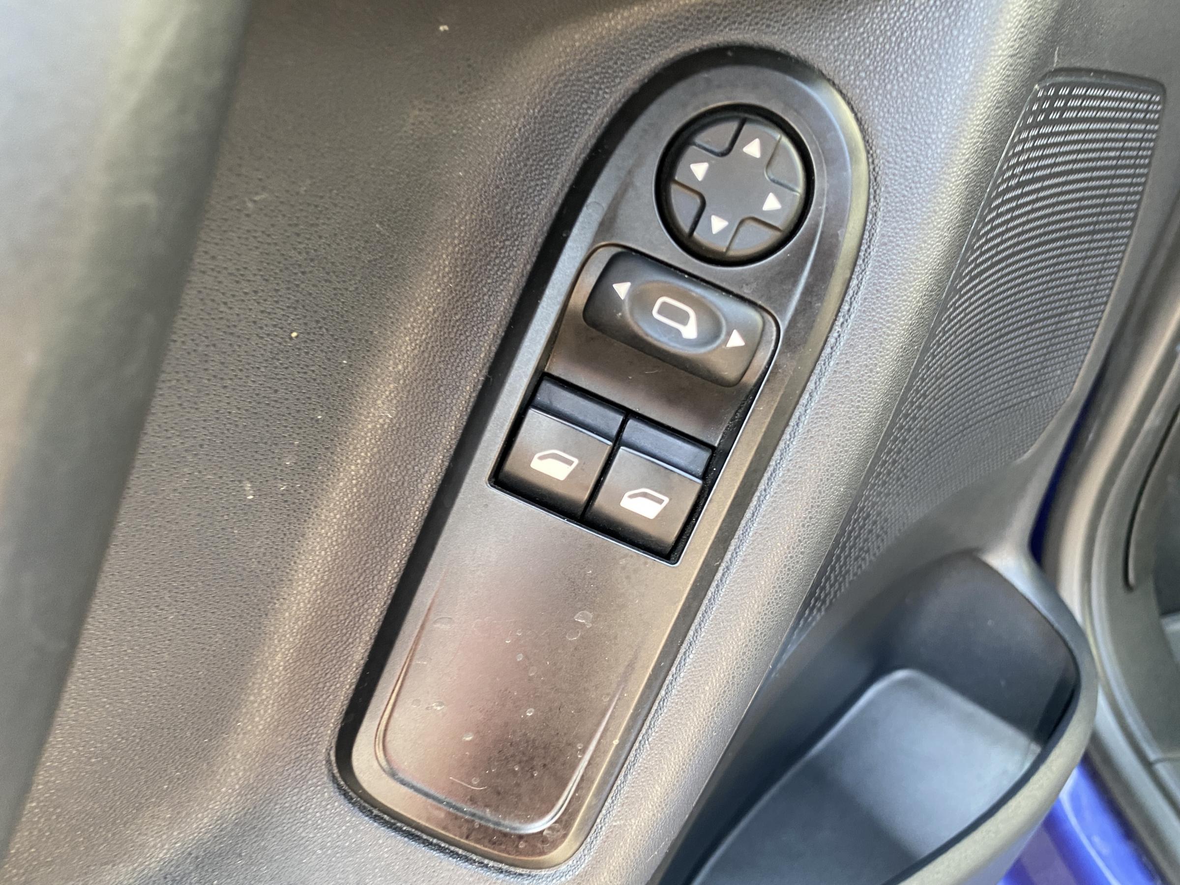 Citroën C3, 2014 - pohled č. 13