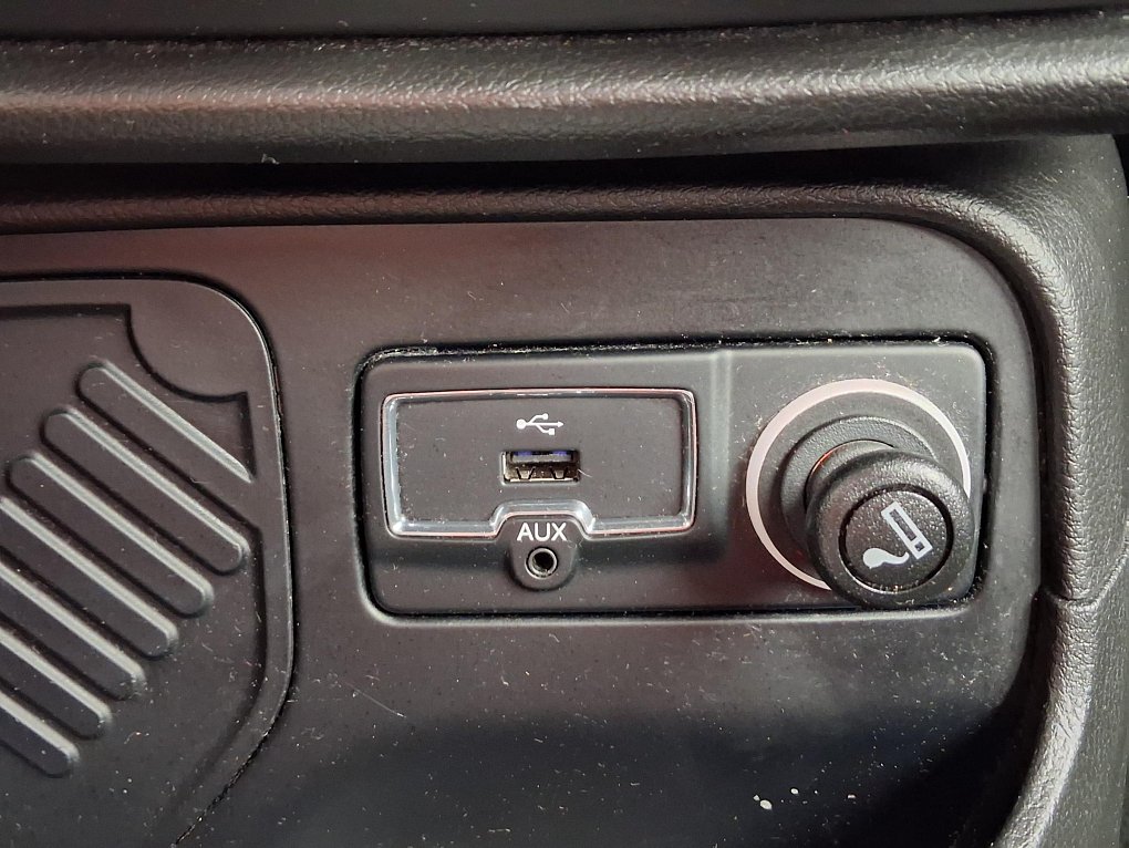 Jeep Renegade 1.4 M-AIR Longitude