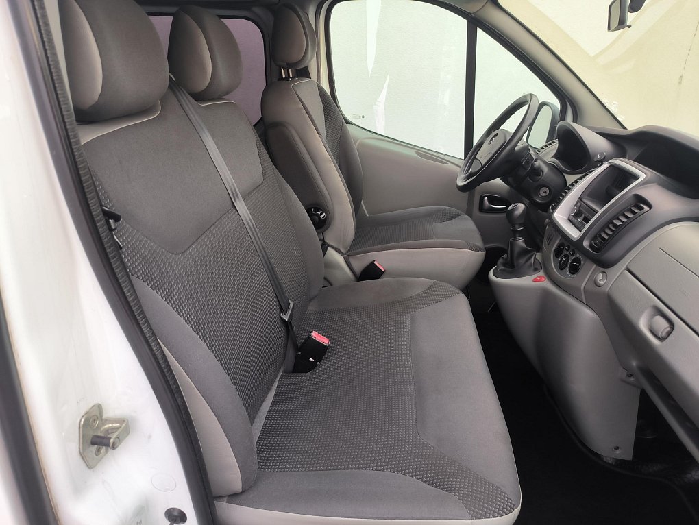 Opel Vivaro 2.0CDTi  L2 9míst