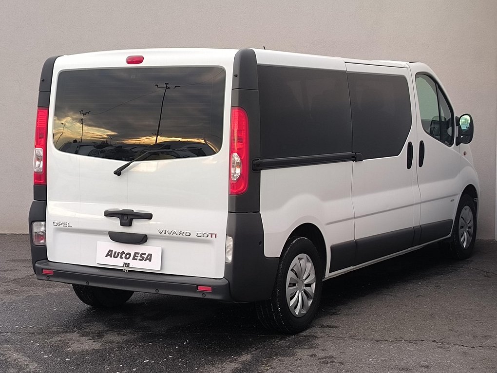Opel Vivaro 2.0CDTi  L2 9míst