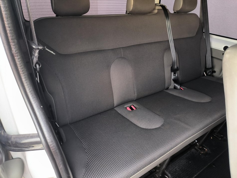 Opel Vivaro 2.0CDTi  L2 9míst