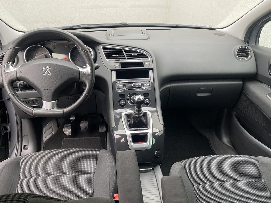 Peugeot 5008 1.6 HDi Allure
