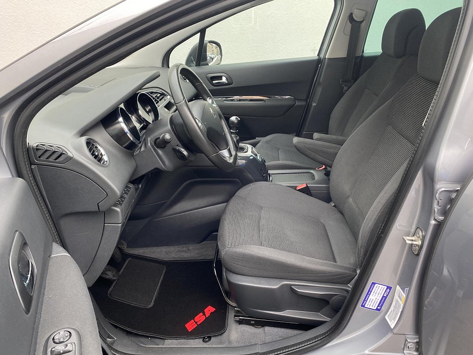 Peugeot 5008 1.6 HDi Allure