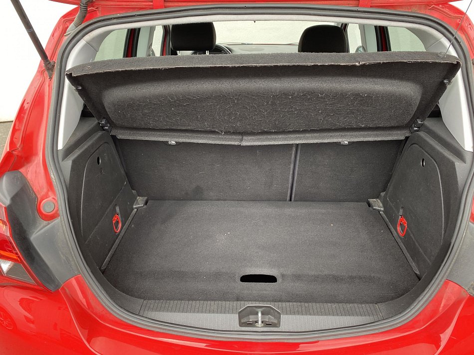 Opel Corsa 1.4i Active