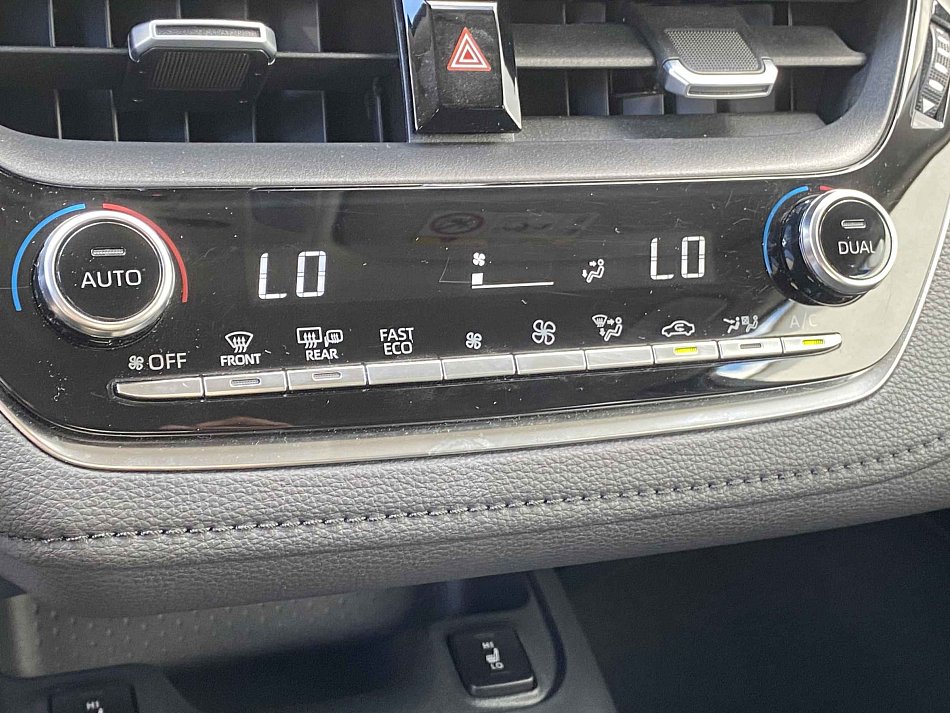 Toyota Corolla 1.5i 