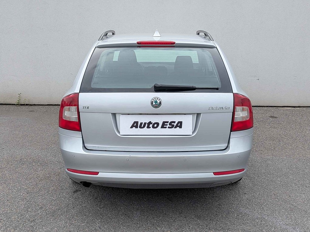 Škoda Octavia II 1.6 TDi Ambiente