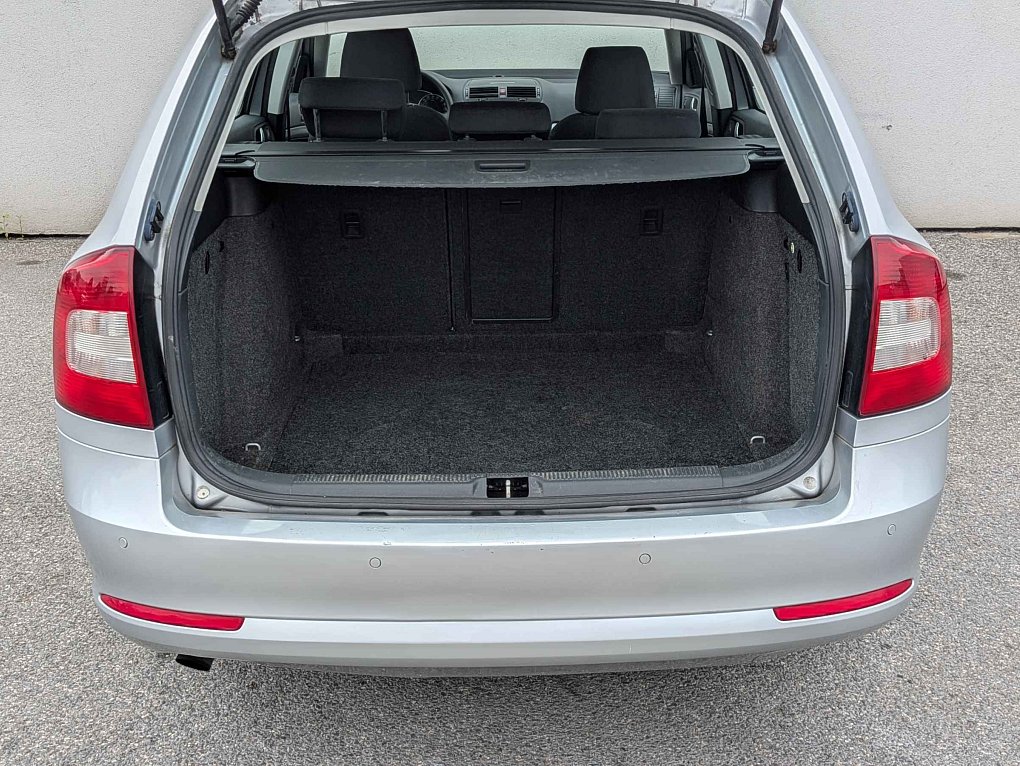 Škoda Octavia II 1.6 TDi Ambiente