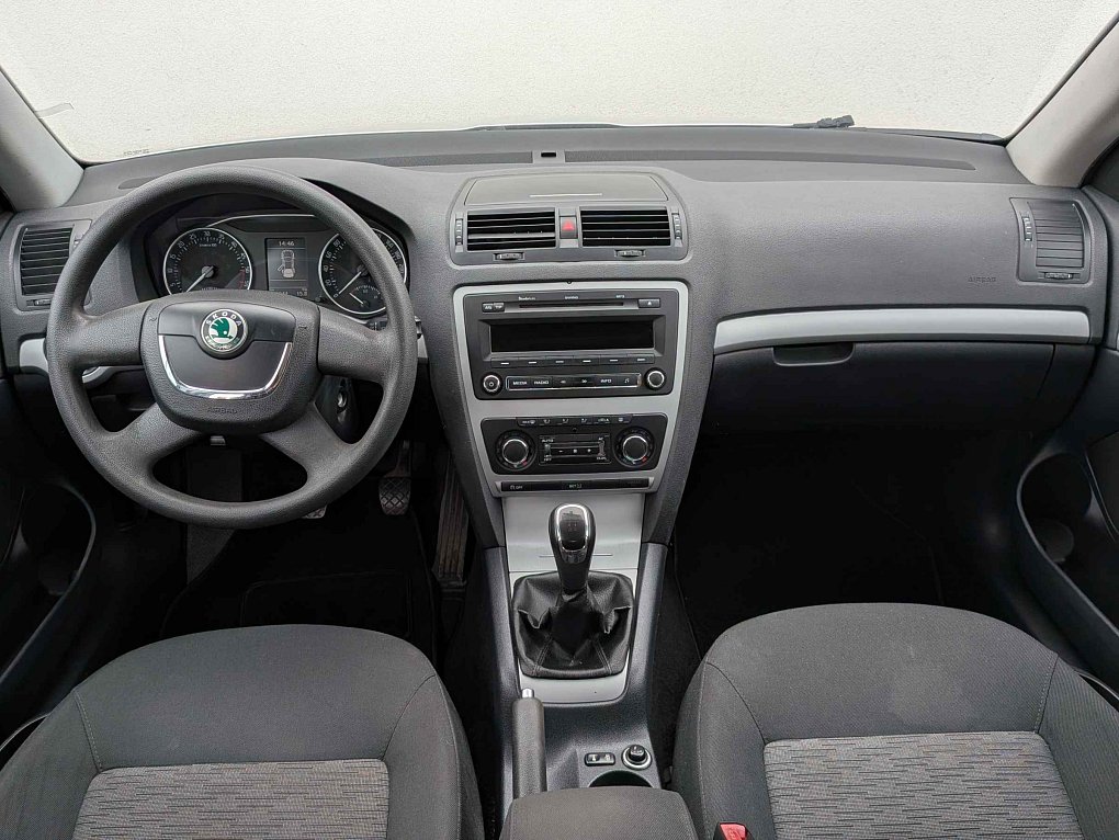 Škoda Octavia II 1.6 TDi Ambiente