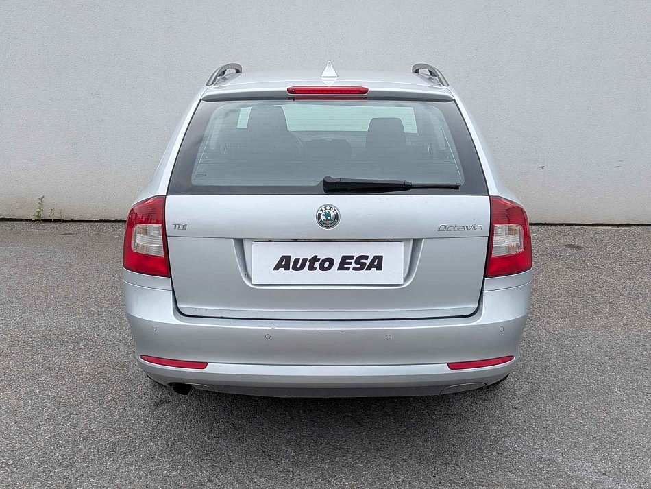 Škoda Octavia II 1.6 TDi Ambiente