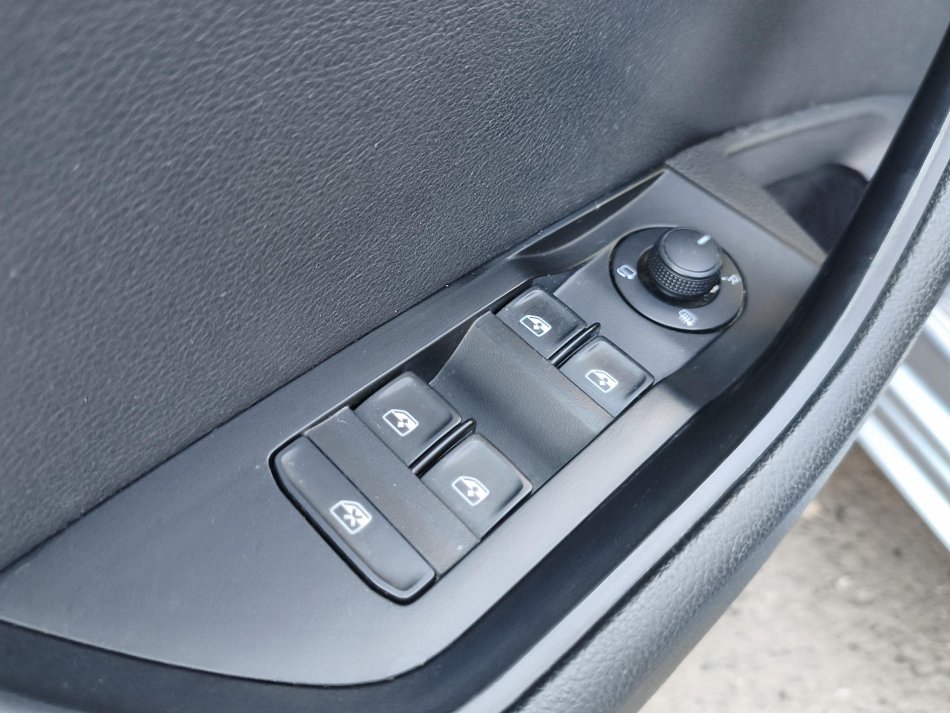 Škoda Superb III 2.0 TDi Ambition