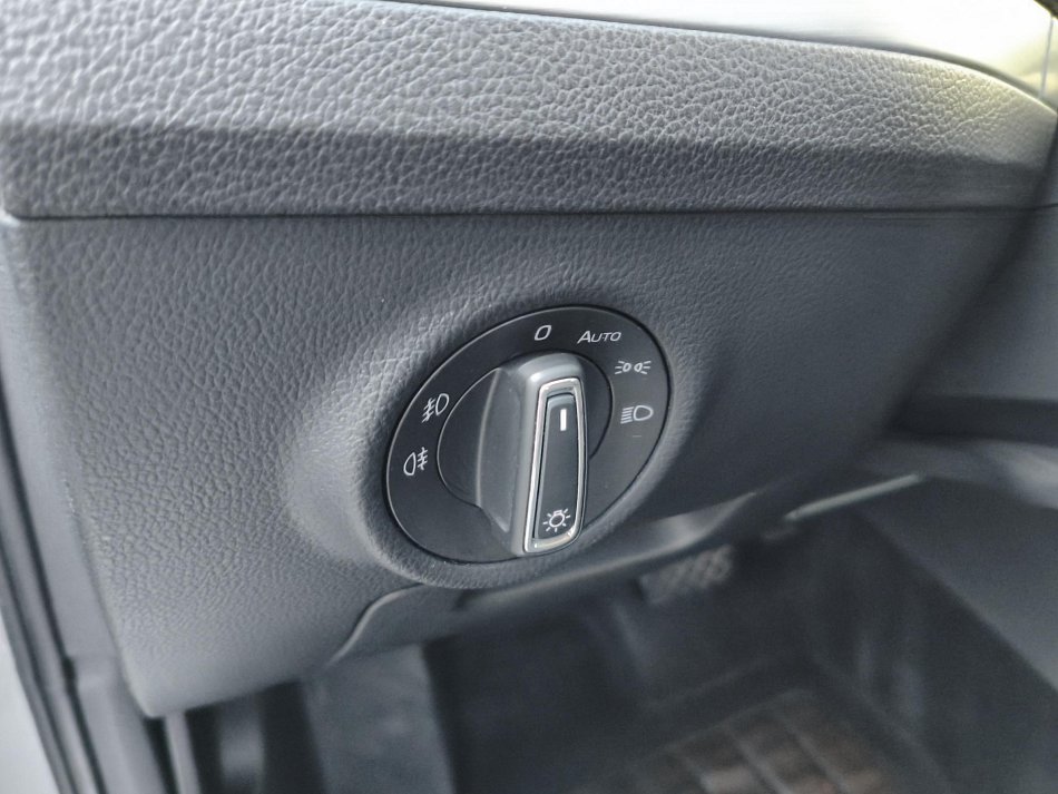 Škoda Superb III 2.0 TDi Ambition