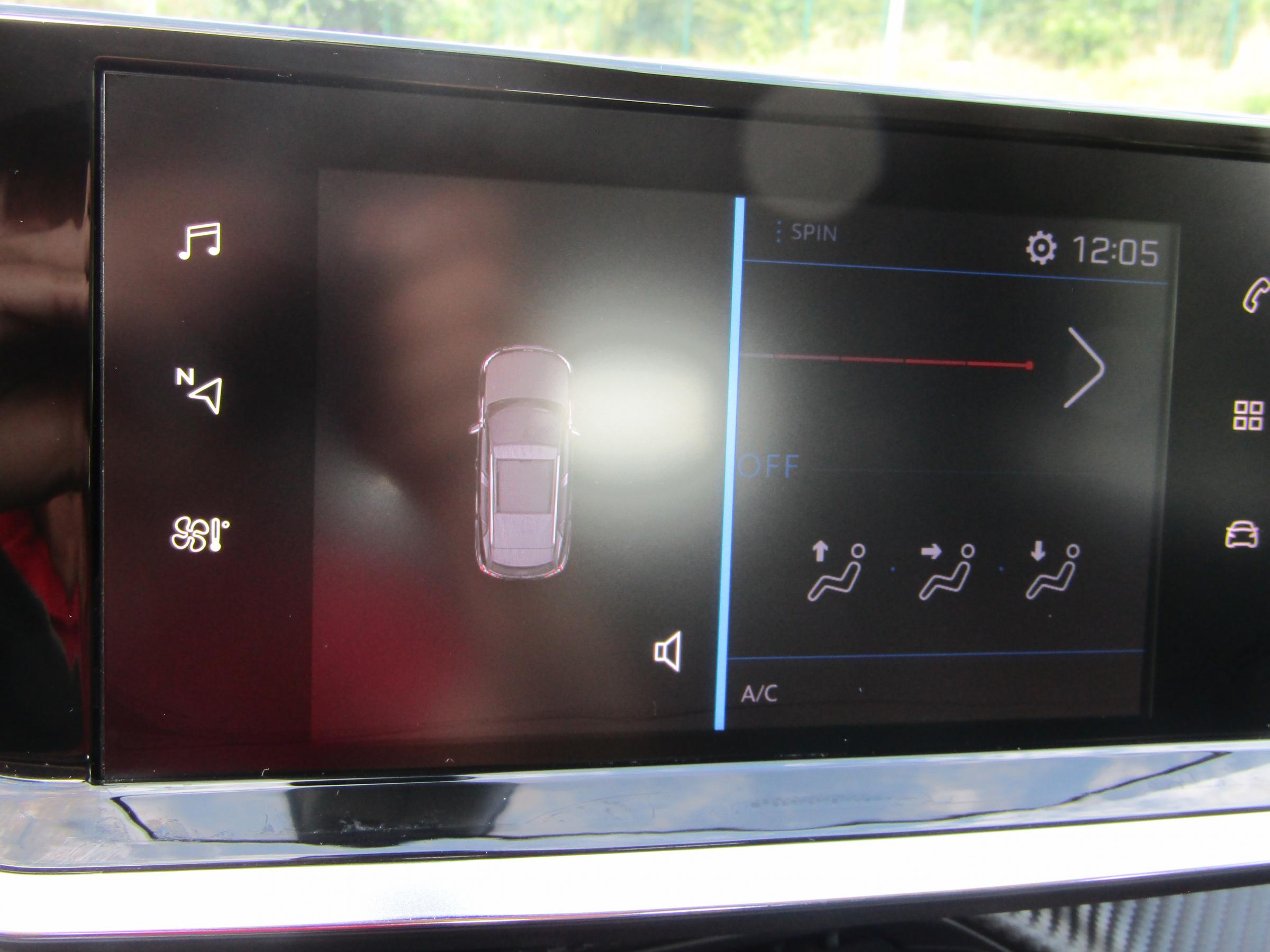 Peugeot 2008, 2021 - pohled č. 12