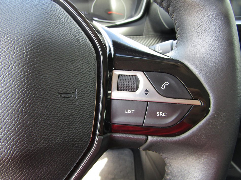 Peugeot 2008 1.2PT Active