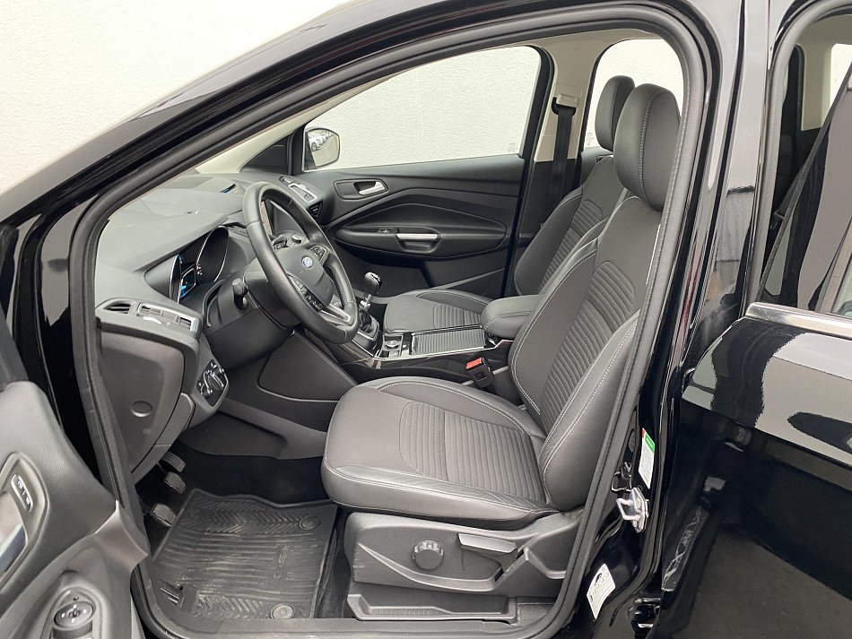 Ford Kuga 2.0 TDCi Titanium AWD