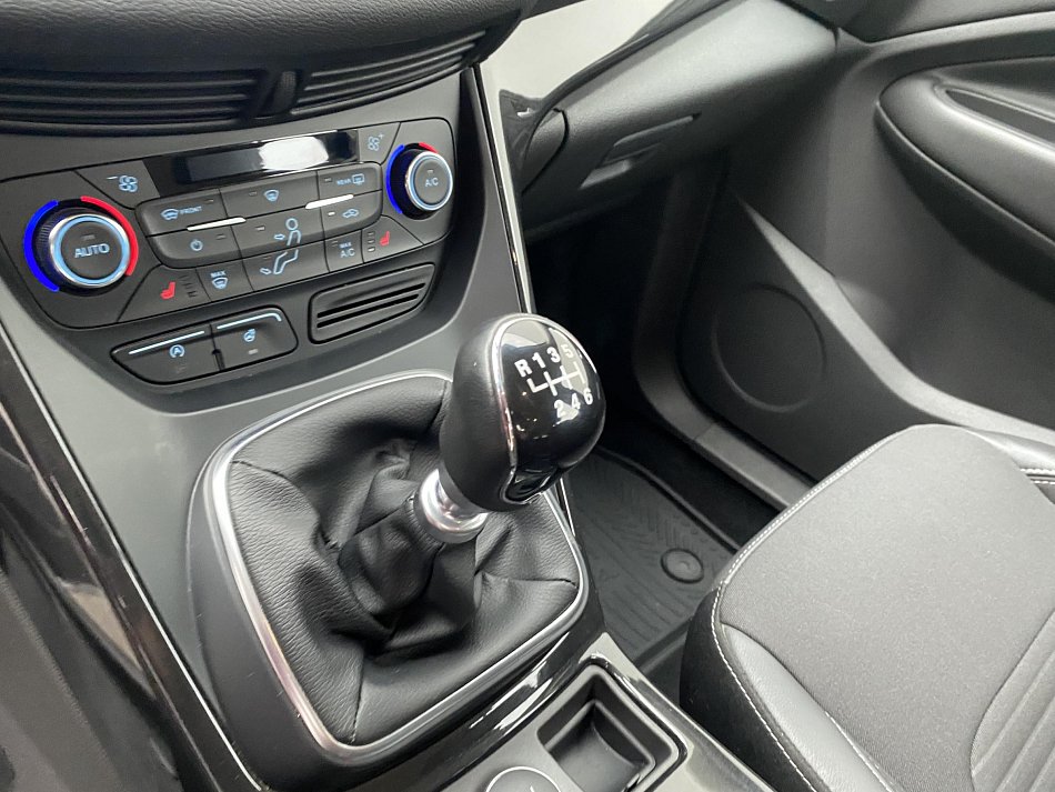 Ford Kuga 2.0 TDCi Titanium AWD