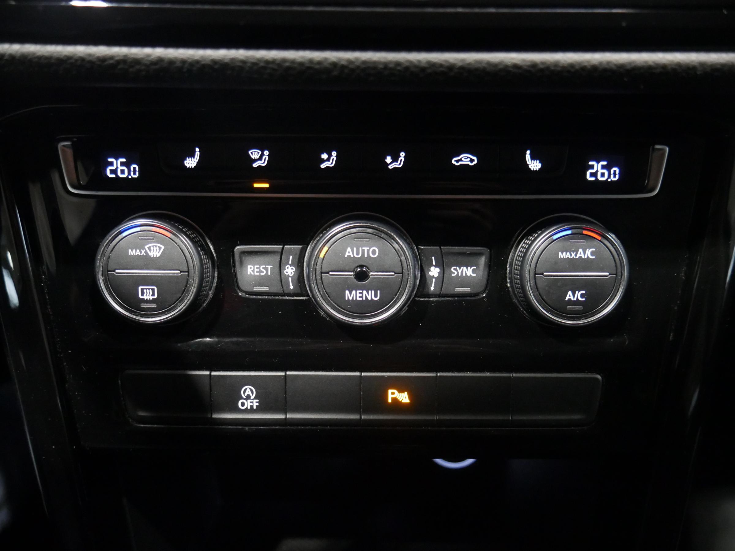 Volkswagen Touran, 2017 - pohled č. 15