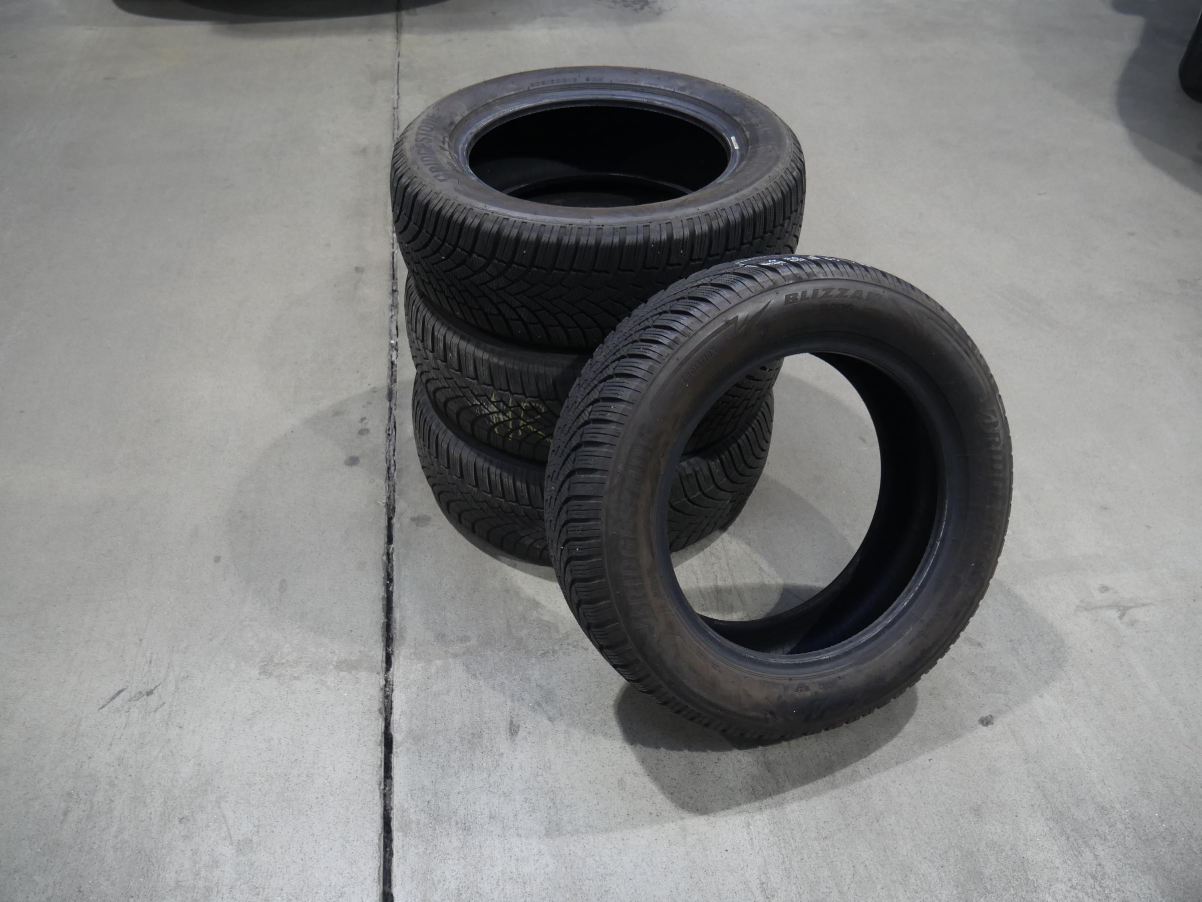 Volkswagen Touran, 2017 - pohled č. 20