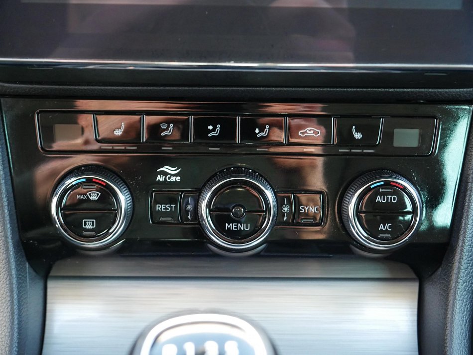 Škoda Superb III 2.0 TDi Ambition